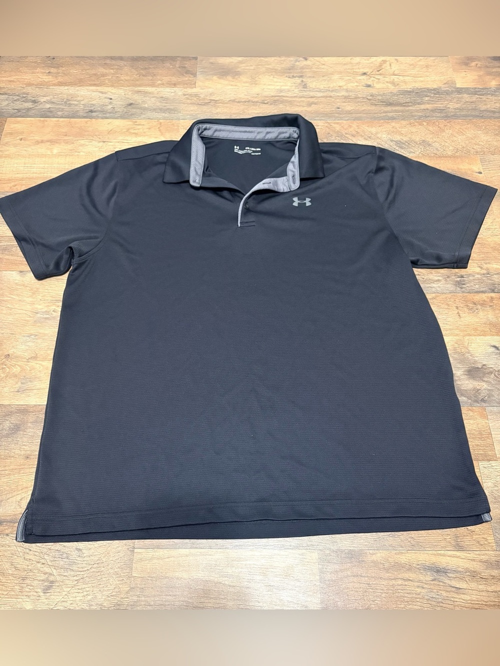 Under Armour Polo Shirt Men’s XXL Black HeatGear Short Sleeve Performance